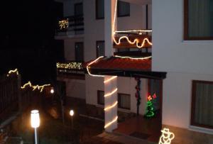 хотел Планинска звезда - Снимка b_201110131251186 