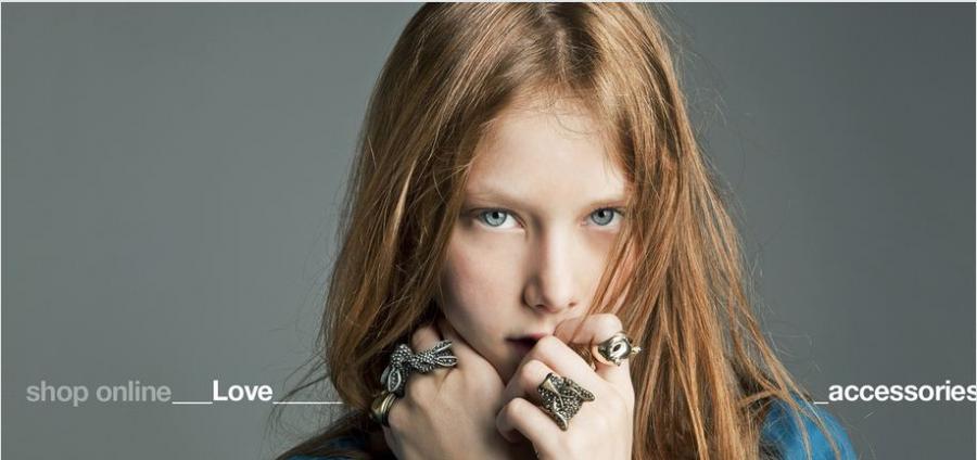 Bershka - The Mall - Снимка b_20111018161210121 