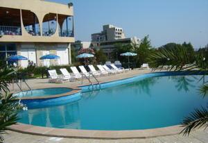 хотел София Пласт 2 - Снимка b_201111121135576 