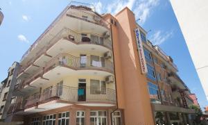 хотел Елена Палас - Снимка b_201111241234026 