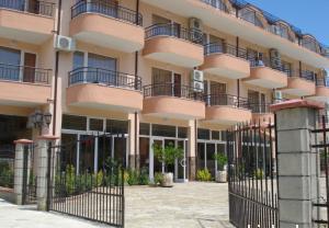 хотел Блек Сий - Снимка b_201111281116406 