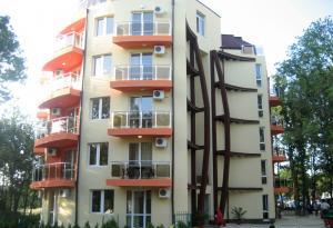 Хотел Сънрайз-Приморско - Снимка b_201112191401586 