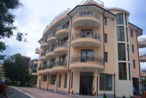 Хотел Голдън Лион - Снимка b_201112231220506 