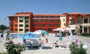 Хотел Гранд - Снимка b_201201061246186 