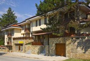 Хотел Черният Щъркел - Снимка b_201201061355476 