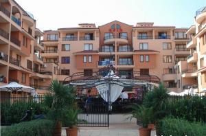 Хотел Ефир - Снимка b_201201300928046 