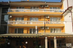 Хотел Алфа Вита - Снимка b_201202031007476 