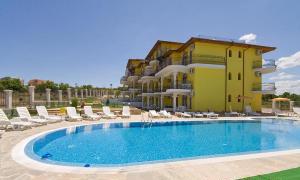 Хотел Грийн Хилс-Созопол - Снимка b_201202061217116 