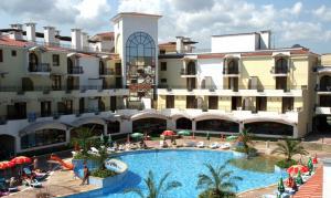 Апартхотел Мартинез - Снимка b_201202090950266 