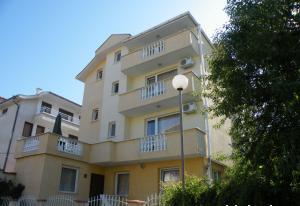 Хотел Камелия-Черноморец - Снимка b_201202271350526 