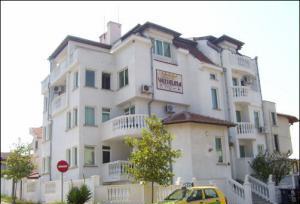 Хотел Веселина - Снимка b_201202271407036 