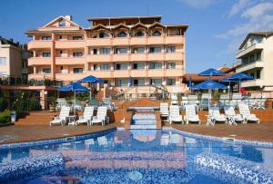 Клуб хотел Роза - Снимка b_201202271413476 