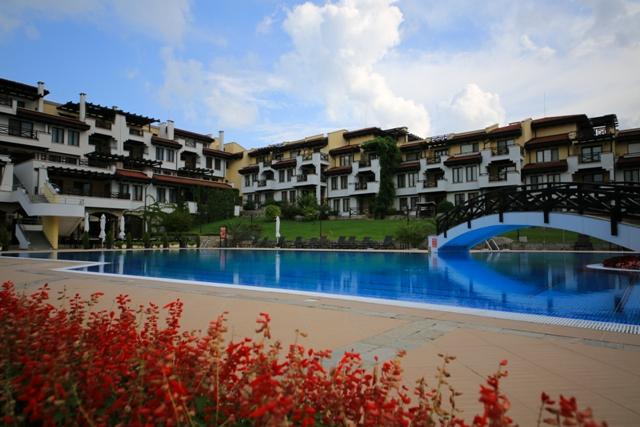 Хотелски комплекс Св. Никола - Снимка b_20141217171949412 