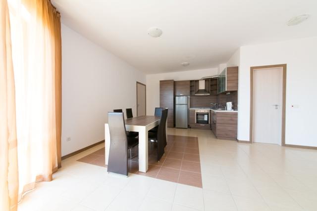 Хотелски комплекс Св. Никола - Снимка b_20141217172921412 